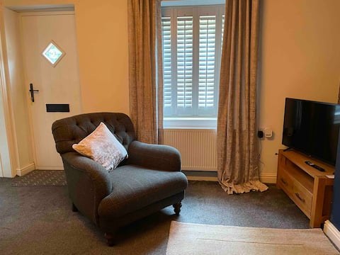 Popular Airbnb listing: Cosy cottage in Silkstone. in Barnsley
