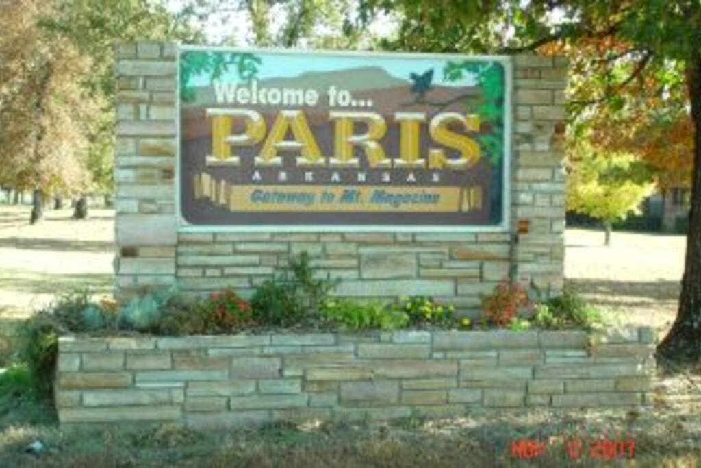 Welcome to Paris, AR !