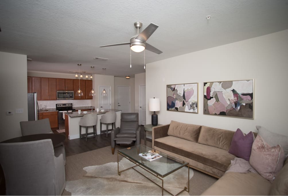 Studio, style loft. Very cozy and intimate yet offering all the amenities in the beautiful city of Pensacola Florida.