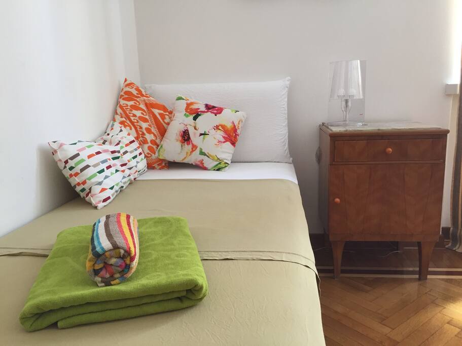 Single bed