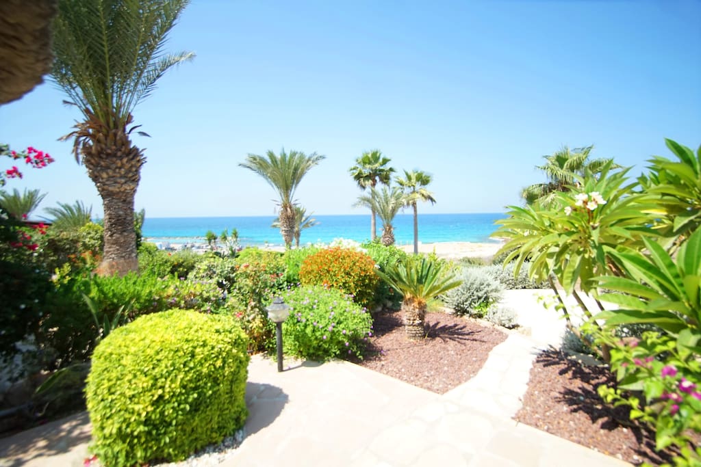 Private Garden and view