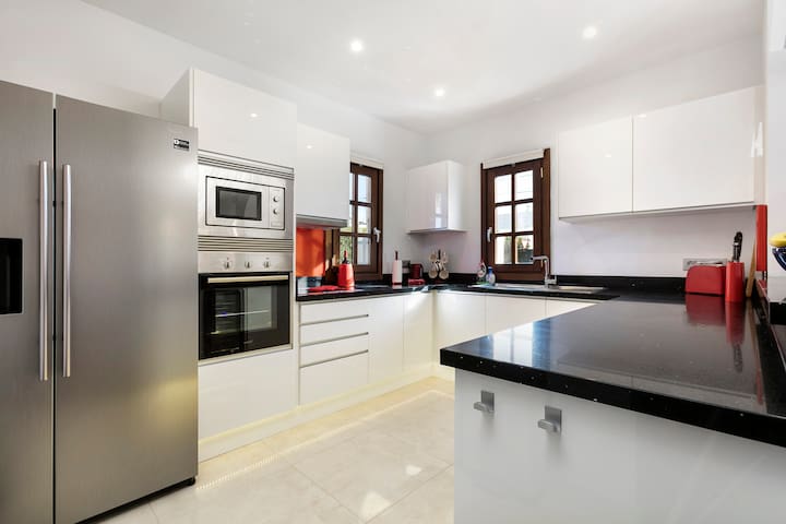 Marbella Property Management managed Airbnb listing 2