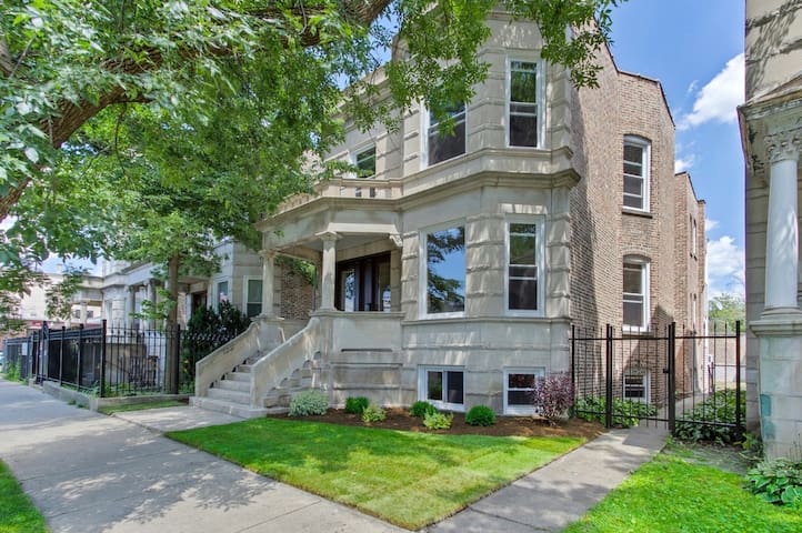 Newly-renovated historic home in Logan Square