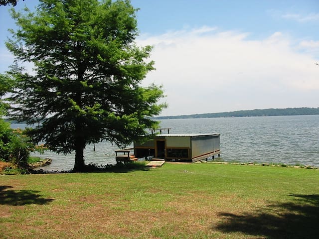Coffee Landing Cabins On Lake Palestine Tyler Cottages For Rent