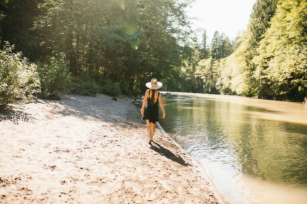 The beach. With a babe.