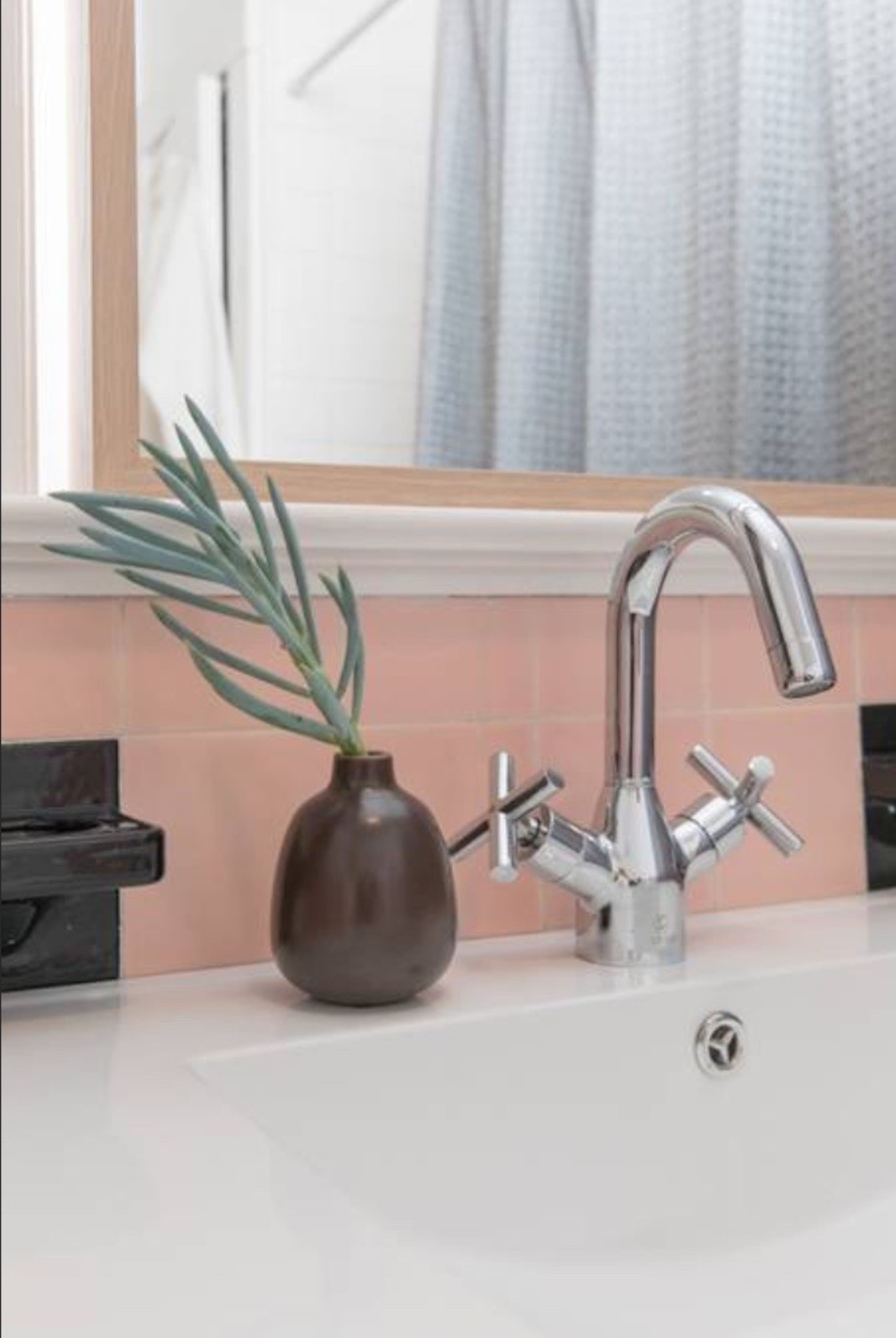Home in San Francisco · ★4.97 · 1 bedroom · 1 bed · 1 bath - Image 9