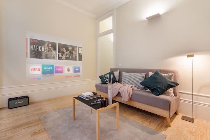 Beautiful & Stylish 1bed in the heart of downtown