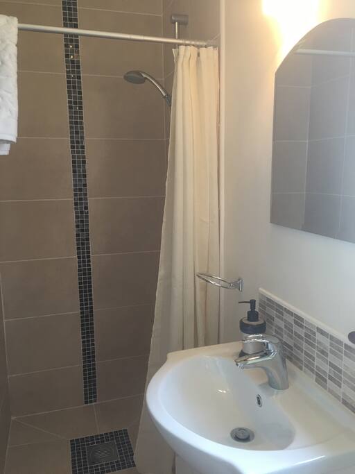 Ensuite