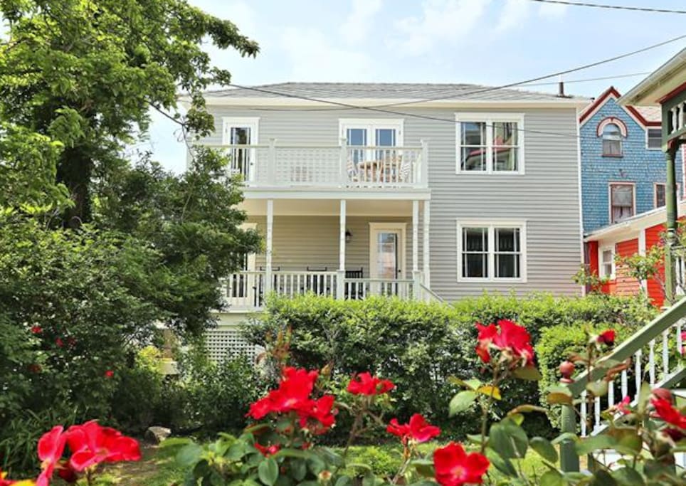 The Gray Cottage Cape Resorts Serviced apartments for Rent in Cape