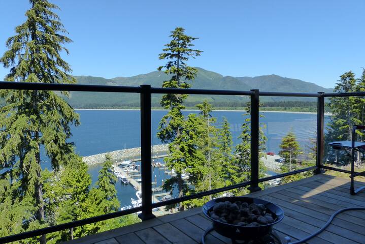 Amazing Marina & Oceanfront View – Pet Friendly