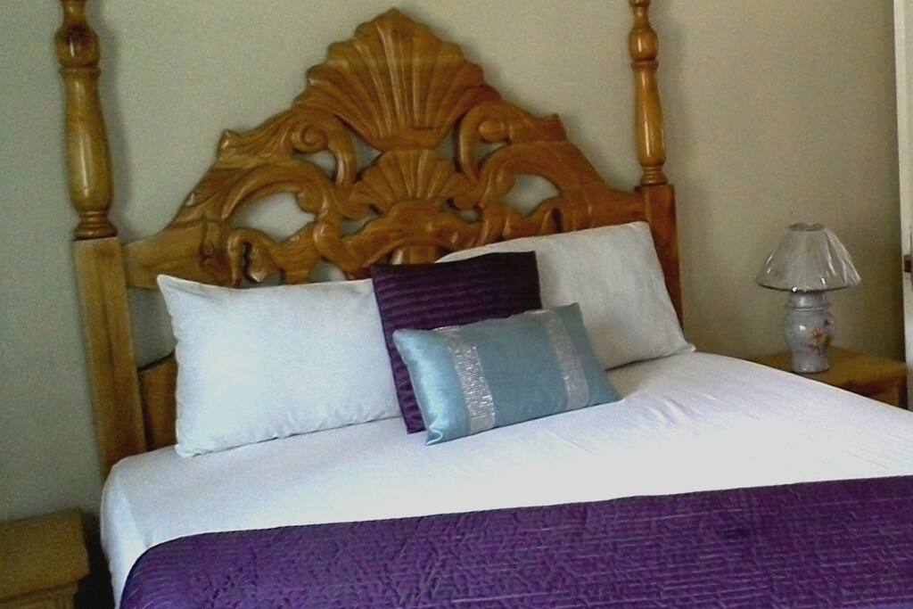 Queen bedroom