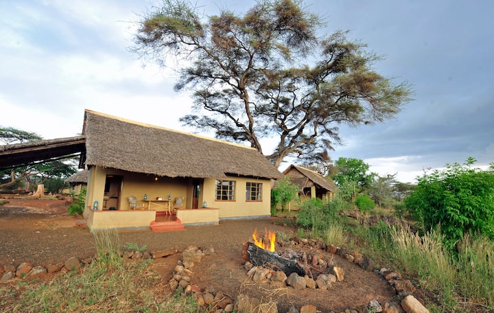 Kitani Safari Lodge Huisjes Te Huur In Tsavo Makueni County Kenia