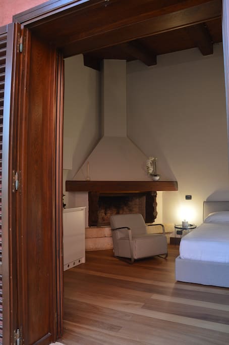 The corner fireplace