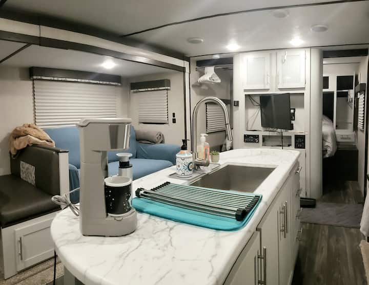 Wanderer, private loaded 30 ft RV, fully setup Campers/RVs for Rent