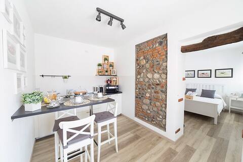 Il Giuelìn Malpensa - Charming B&B, 24-hour shuttle