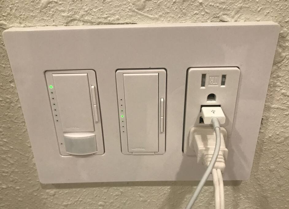 New outlets with USB connections