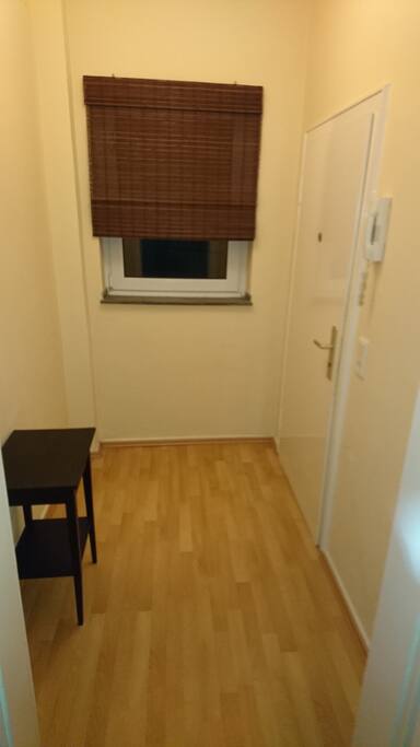 EINGANGSBEREICH /
FOYER
(Foto: F01)