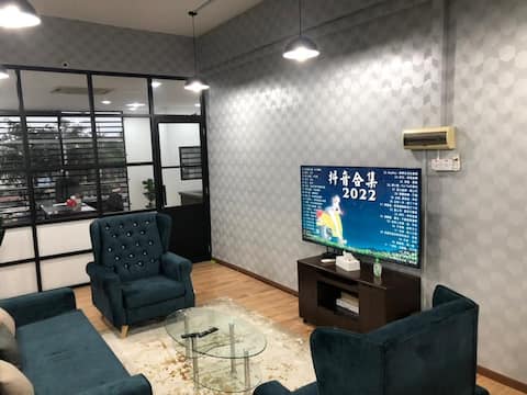 FRIENDLY HOME OFFICE - FULLY FURNISHED FOR RENTED