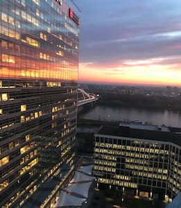 Panorama City 21st floor AMAZING view/FREE parking