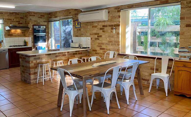 Sea La Vie Central Dunsborough gallery image 5