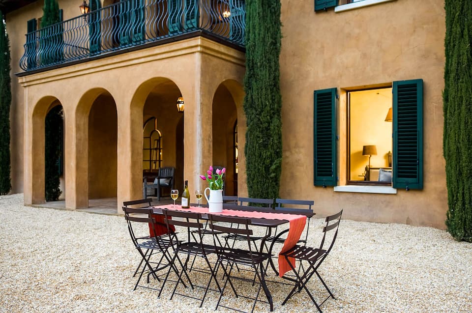 Villa Nel Bosco, between Napa and Sonoma, Glen Ellen, California, United States, photo 6 of 10