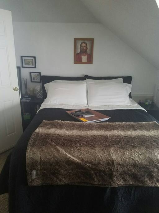 Air BnB Bed