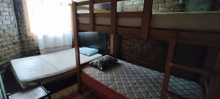 Dhomë gjumi 1