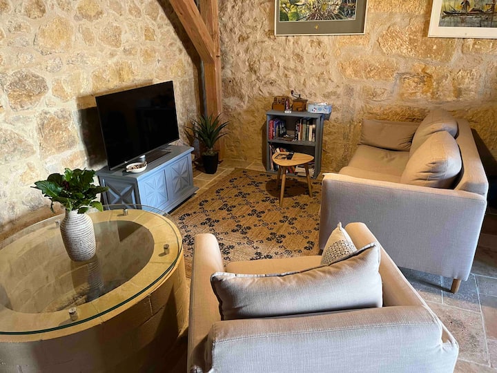 La Maison Du Puit (The House With The Well) - Dordoña