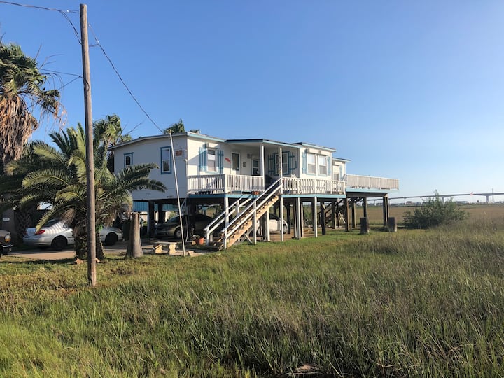 Relaxing Surfside Beach home with large decks Houses for Rent in