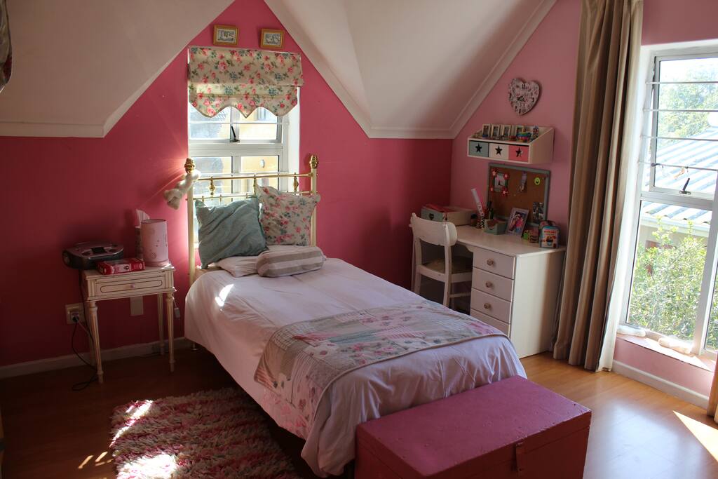 Upstairs bedroom