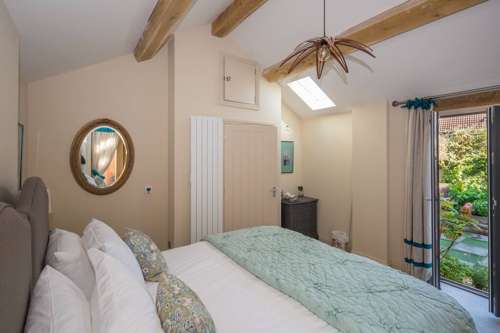 Cosy and quiet