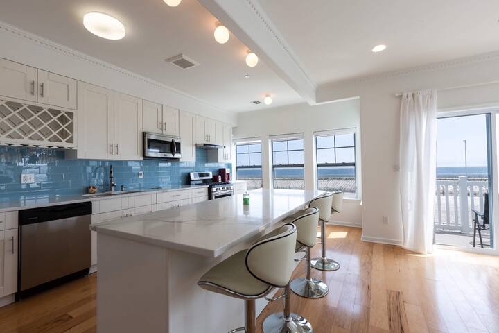 Beach front Dublex near jfk gallery image 3