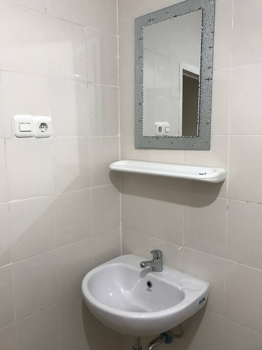 Sink / tempat cuci muka