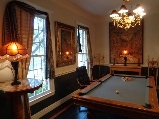 4-3 Westlake Home, Across St. from Lake Austin gallery image 4