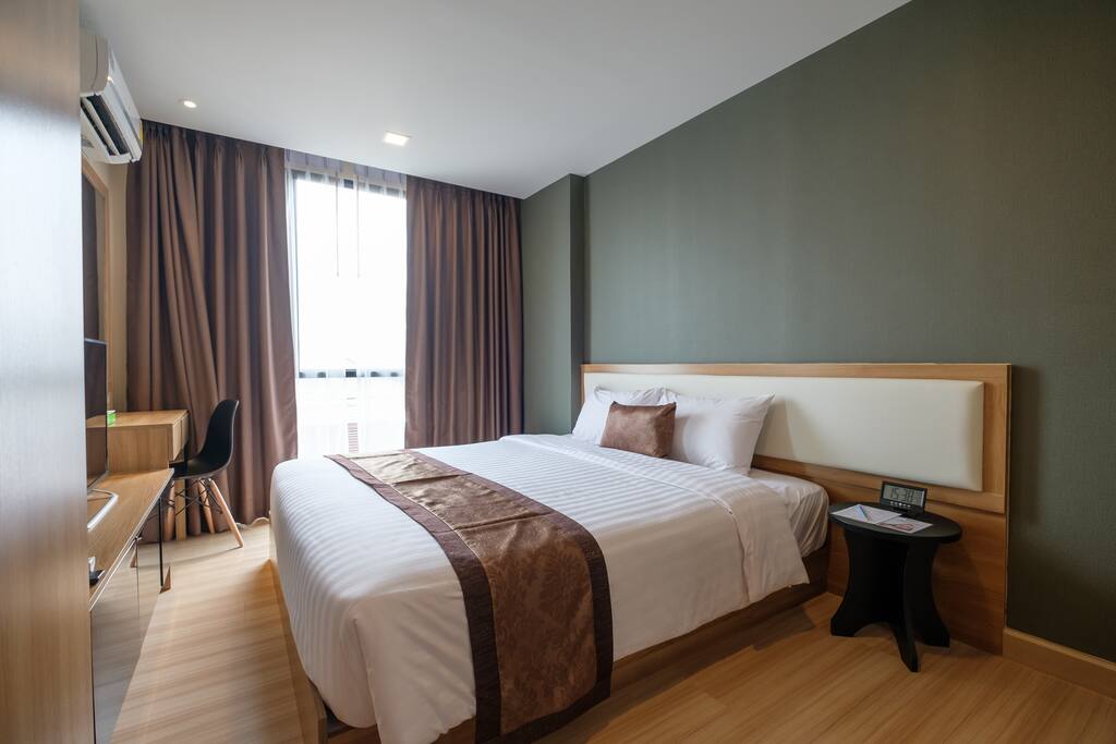 Master bedroom