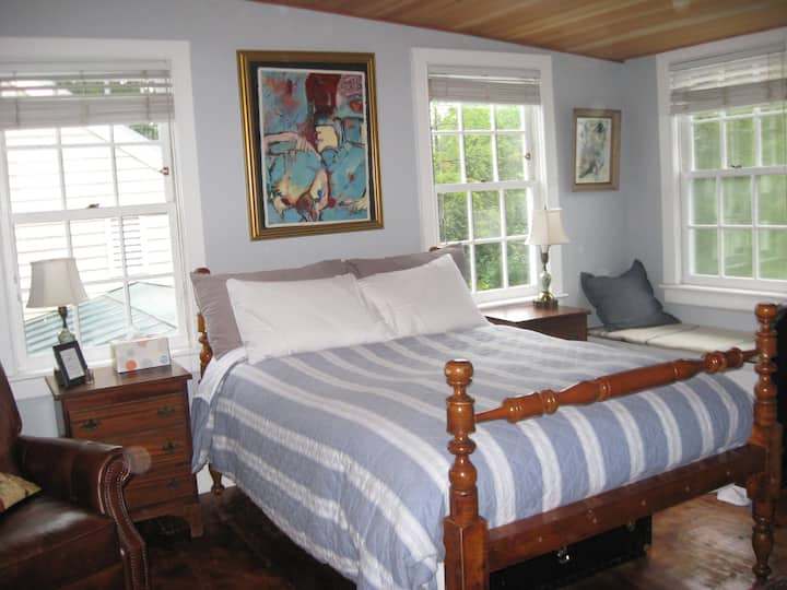 Charming Private Room in Sea Captain House (#2)