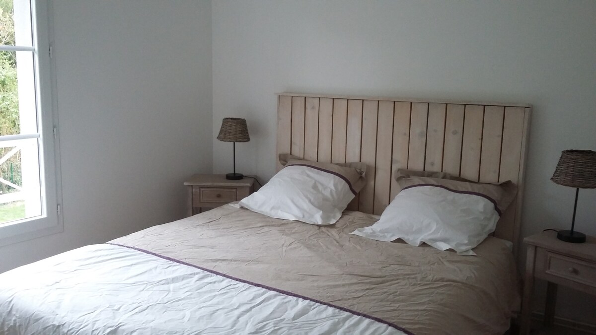 Dhoma e gjumit 1, një krevat 160 x 200