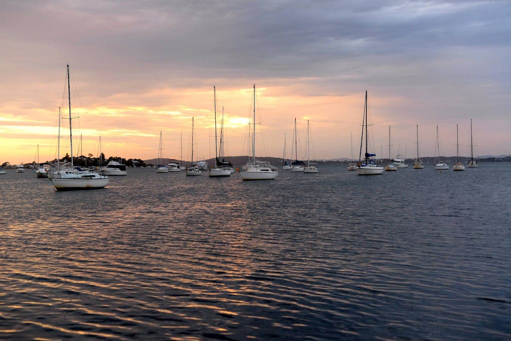 Nearby Lake Macquarie Yacht Club