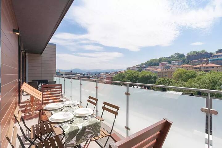 Central, terrazas, 5 min Playa gallery image 4