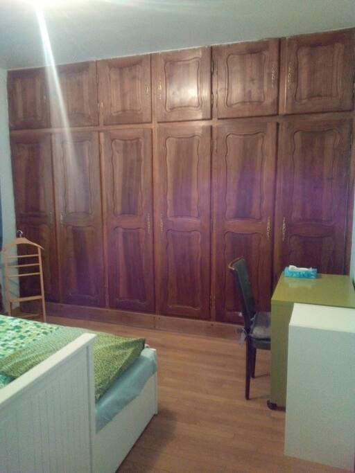 Chambre privée avec bureau