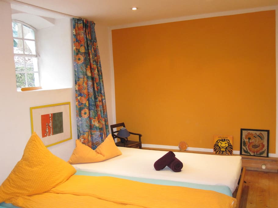 Hinteres Schlafzimmer