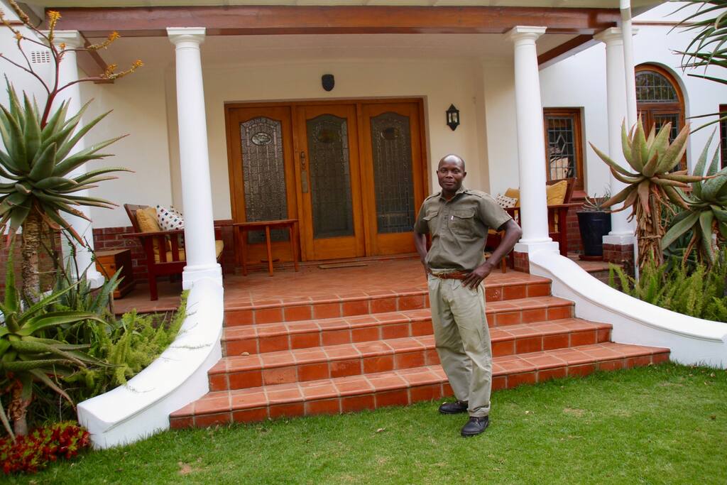 Tomas the Housekeeper.