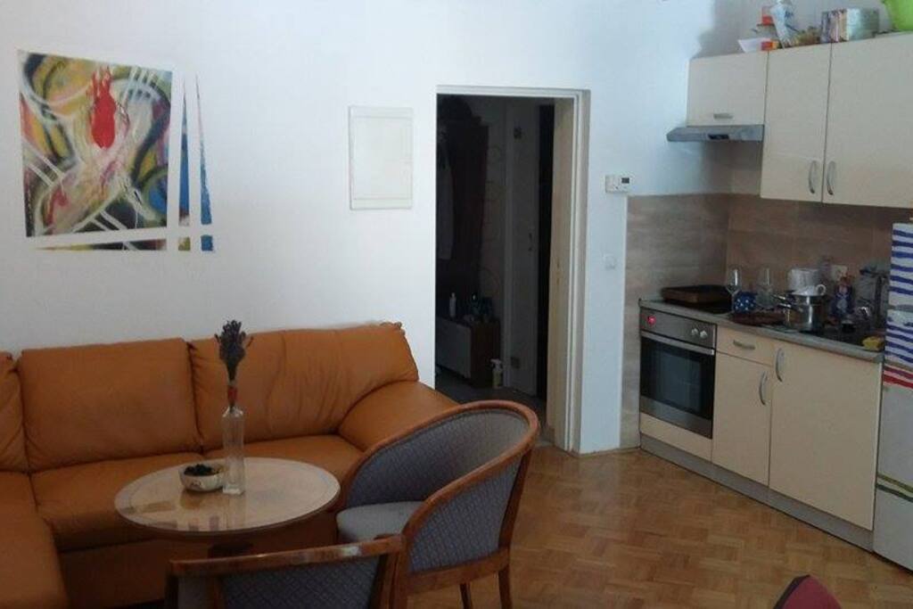 Kitchen/Living room