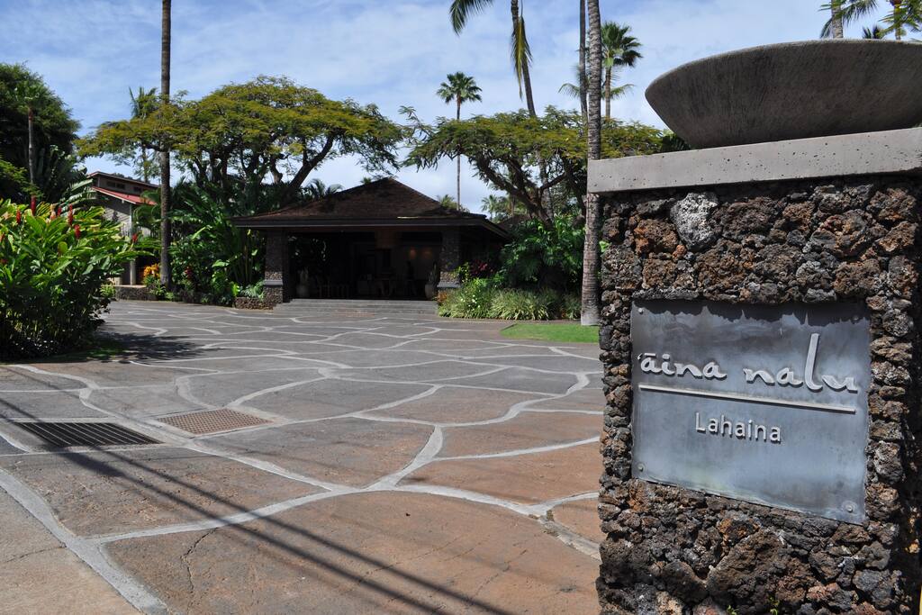 Main entrance to property