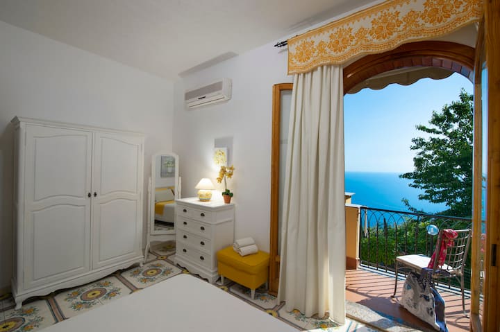 Ლუქს-კლასის ვილა ილ მინიალი/საძინებელი