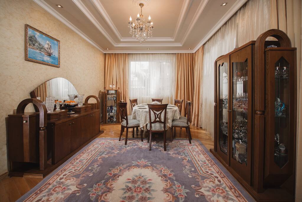 Обеденная зона. Dining Area.