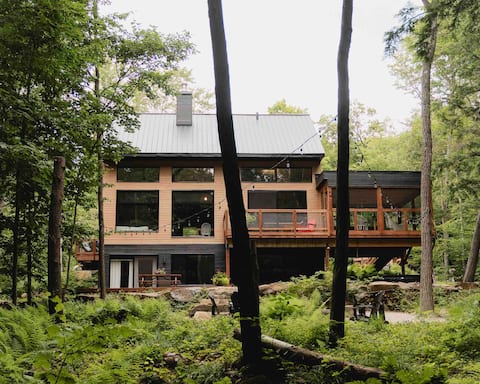 Spa & Lake Cottage, Recharge Station, 15 min St-Sauveur