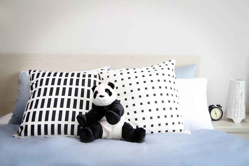 2 queen beds