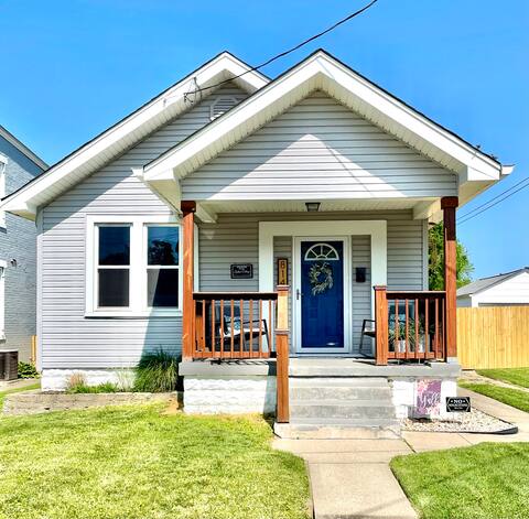 The Ludlow Cottage: Minutes from Cincinnati