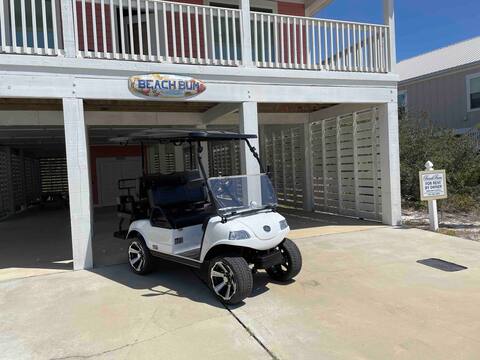 2 pools/Golf Cart/ Commercial Ice Machine